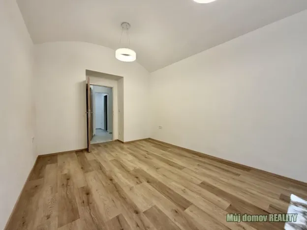 Prodej bytu 1+1, Praha - Žižkov, Hartigova, 29 m2