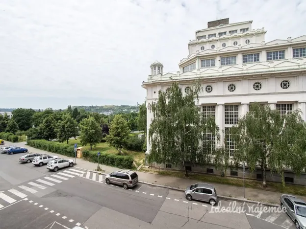 Pronájem bytu 2+1, Praha - Podolí, Podolská, 50 m2