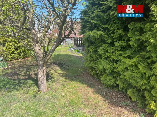 Prodej zahrady, Měrunice, 427 m2