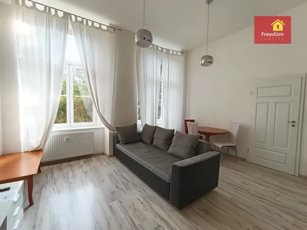 Pronájem bytu 3+kk, Teplice, Vrchlického, 68 m2
