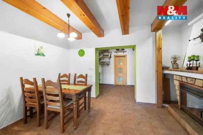 Prodej rodinného domu, Pchery, V Ořechovce, 228 m2