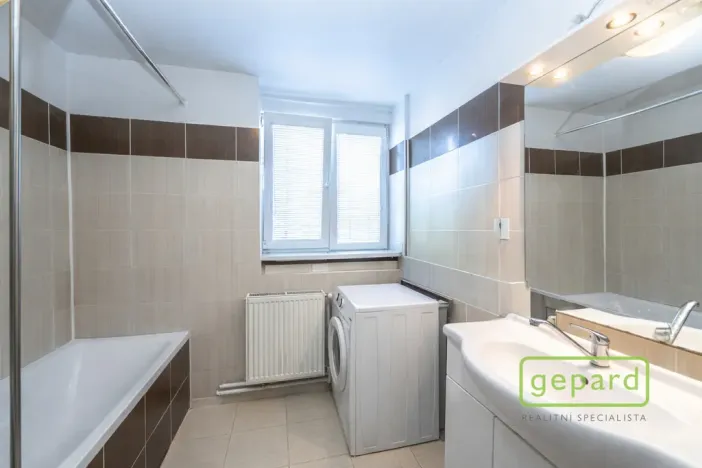 Prodej vícegeneračního domu, Středokluky, Lidická, 569 m2