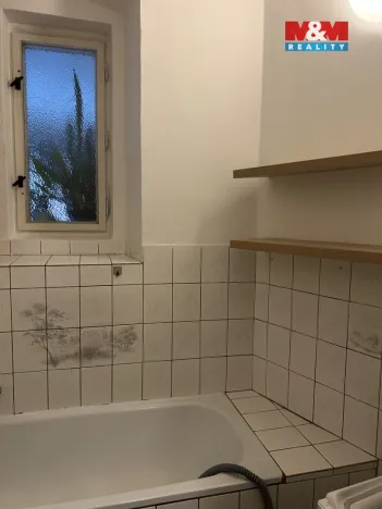 Pronájem bytu 2+kk, Vlašim, Žižkovo nám., 56 m2