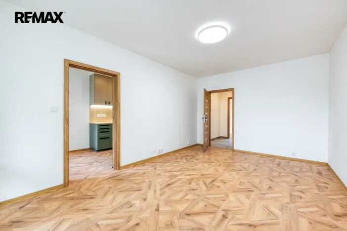 Pronájem bytu 3+1, Praha - Háje, Matúškova, 65 m2