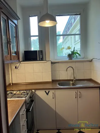 Pronájem bytu 2+1, České Budějovice, Fr. Hrubína, 58 m2