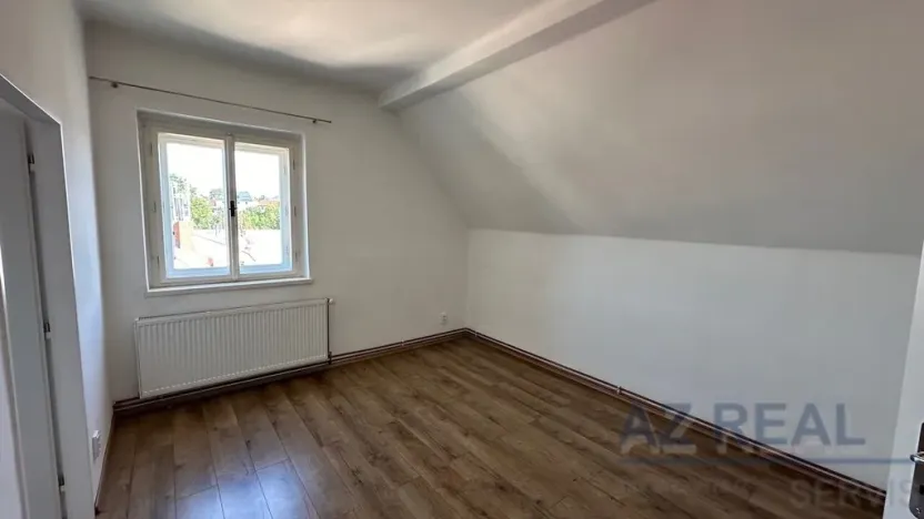 Pronájem bytu 2+1, Liberec, Dobrovského, 65 m2