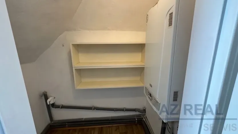 Pronájem bytu 2+1, Liberec, Dobrovského, 65 m2