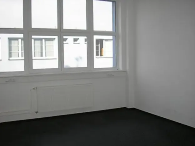 Pronájem kanceláře, Praha - Hloubětín, U Elektry, 22 m2