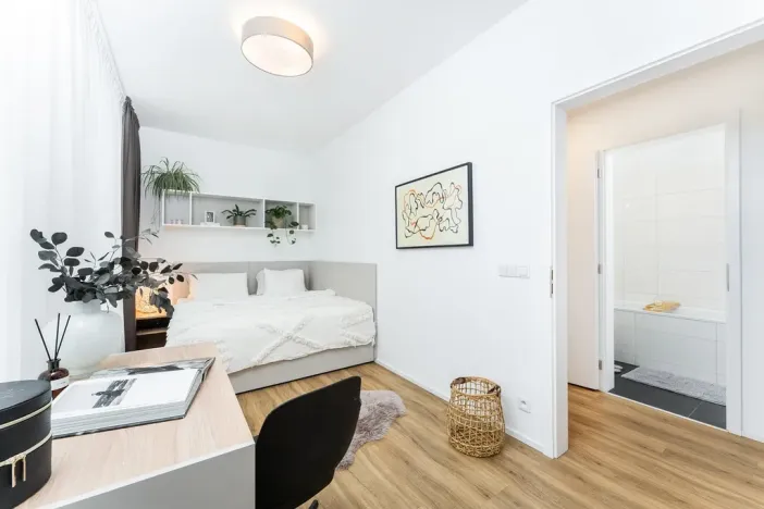 Pronájem bytu 2+kk, Praha - Vysočany, Odkolkova, 52 m2