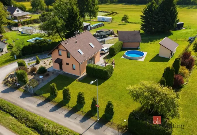 Prodej rodinného domu, Liberec - Liberec XXXV-Karlov pod Ještědem, Českolipská, 121 m2