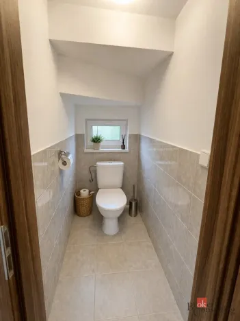 Prodej rodinného domu, Liberec - Liberec XXXV-Karlov pod Ještědem, Českolipská, 121 m2