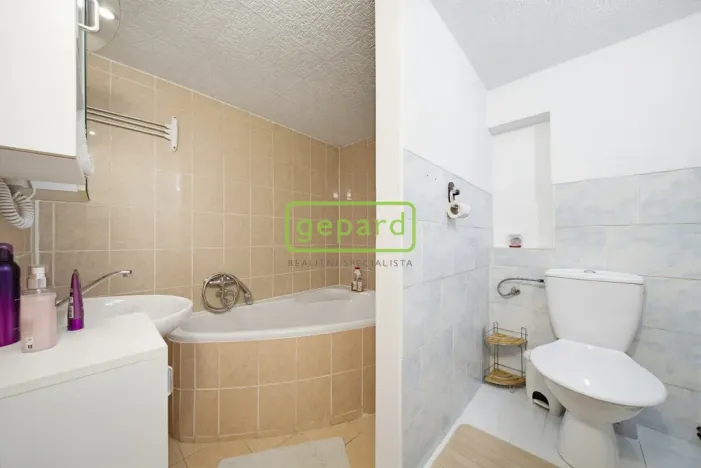 Prodej rodinného domu, Srní, 160 m2