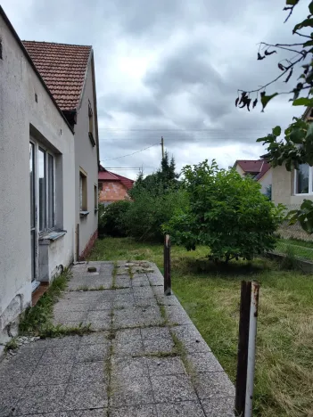Prodej podílu 1/2 rodinného domu, Čechtice, Vinohradská, 400 m2