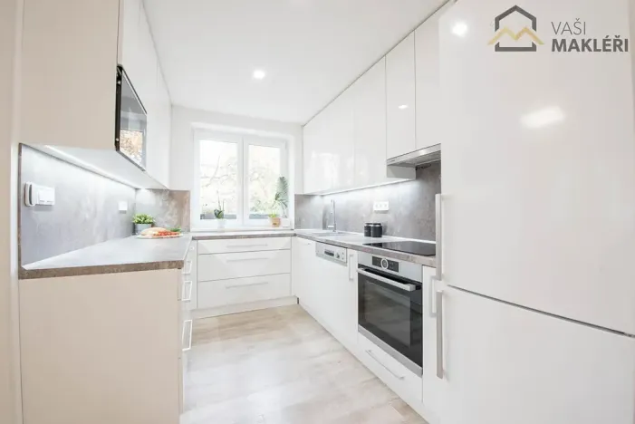 Prodej bytu 3+kk, Kolín, Míru, 79 m2