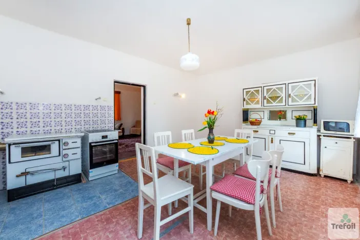 Prodej rodinného domu, Sirá, 195 m2