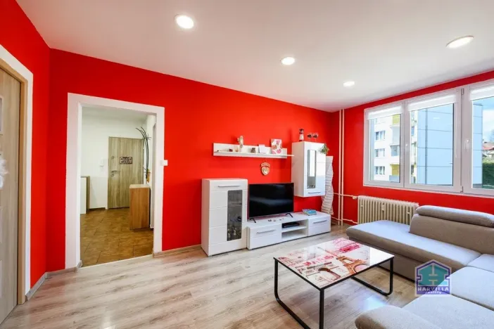 Prodej bytu 3+1, Bezdružice, Na Sídlišti, 62 m2