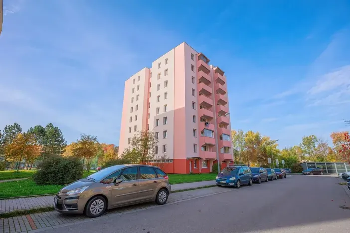 Prodej bytu 1+kk, České Budějovice, K. Chocholy, 30 m2