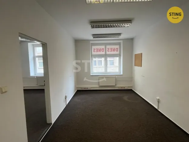 Pronájem kanceláře, Ostrava, Puchmajerova, 65 m2