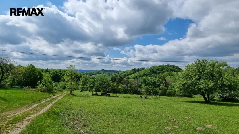 Prodej pozemku pro bydlení, Vsetín, 285345 m2