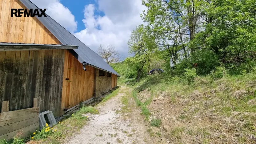 Prodej pozemku pro bydlení, Vsetín, 285345 m2