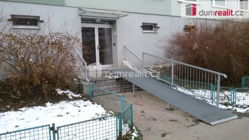 Pronájem obchodního prostoru, Praha - Stodůlky, Horákova, 18 m2