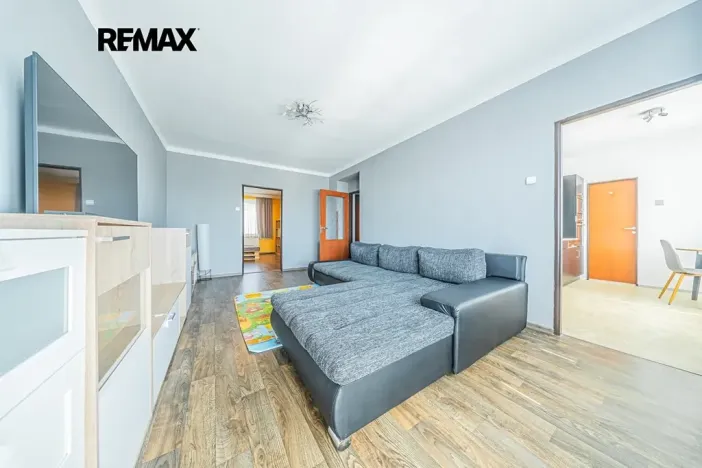 Prodej bytu 3+1, Ledce, 71 m2