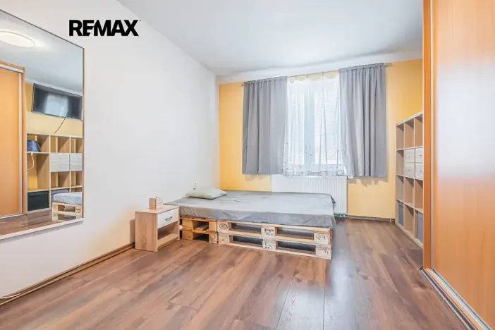 Prodej bytu 3+1, Ledce, 71 m2