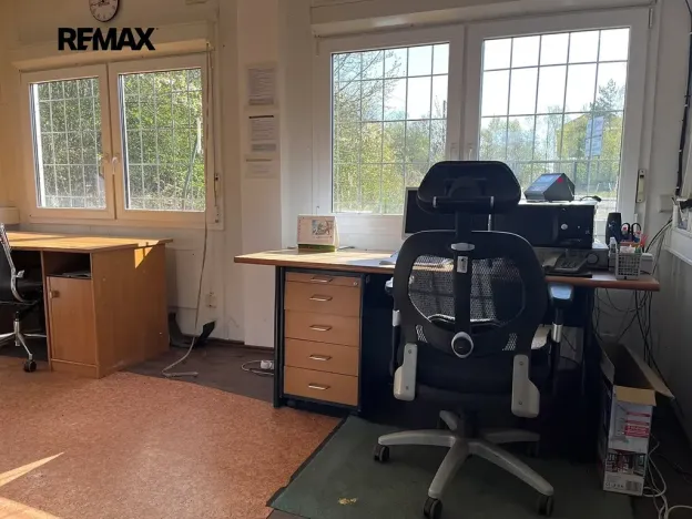 Prodej komerčního pozemku, Stochov, 6120 m2