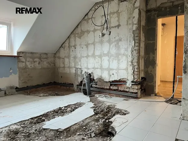 Prodej bytu 4+kk, Kladno, Poštovní náměstí, 123 m2