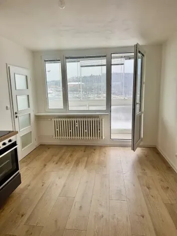Pronájem bytu 2+kk, Praha - Vršovice, Baškirská, 41 m2