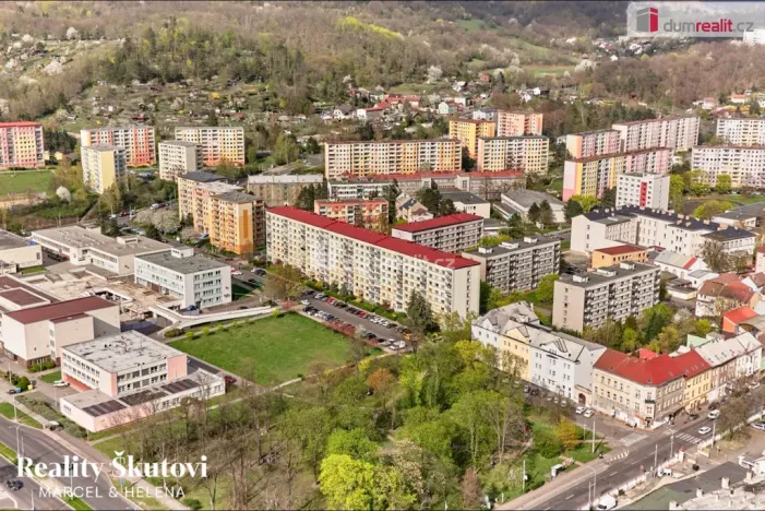 Prodej bytu 3+1, Ústí nad Labem - Krásné Březno, U Pivovarské zahrady, 81 m2