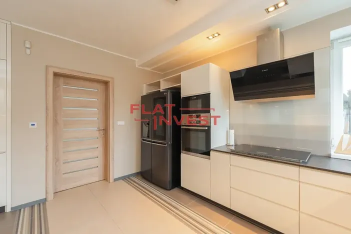 Prodej rodinného domu, Řitka, Oblouková, 243 m2