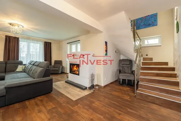 Prodej rodinného domu, Řitka, Oblouková, 243 m2