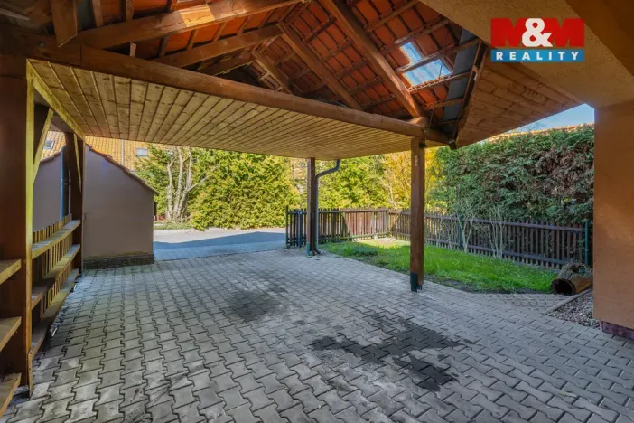 Prodej rodinného domu, Luštěnice - Zelená, Sluneční, 131 m2