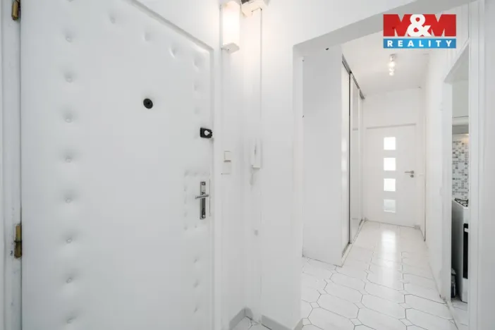 Prodej bytu 3+1, Ústí nad Labem - Ústí nad Labem-centrum, Hoření, 62 m2