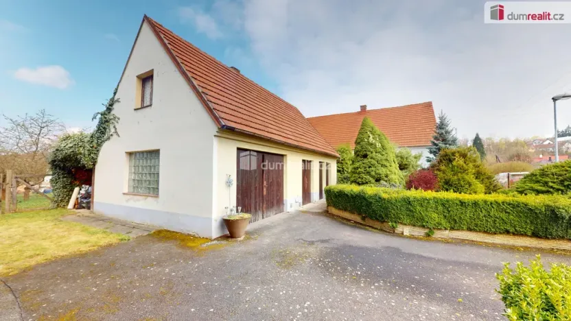 Prodej rodinného domu, Petrohrad, 170 m2