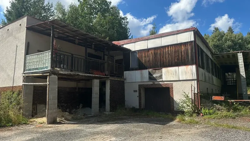 Prodej ubytování, Bílé Poličany, 1000 m2