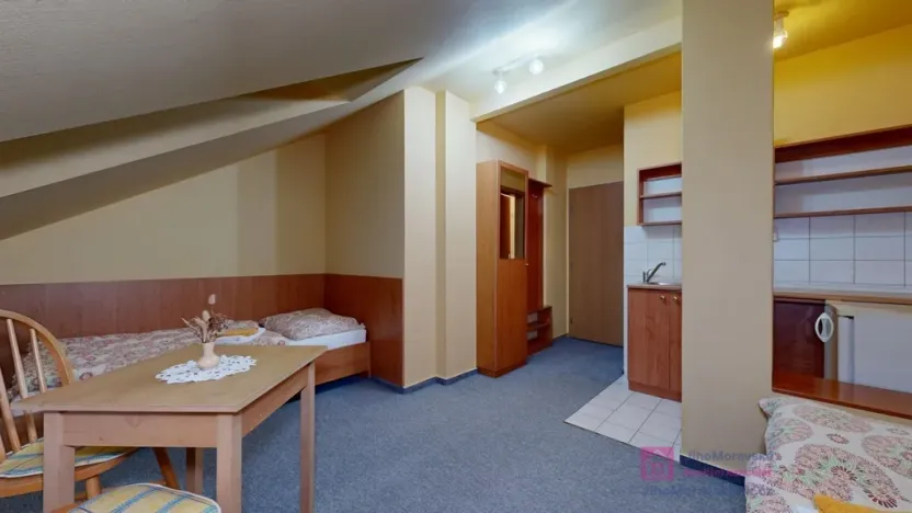 Prodej ubytování, Břeclav - Poštorná, Julia Fučíka, 275 m2