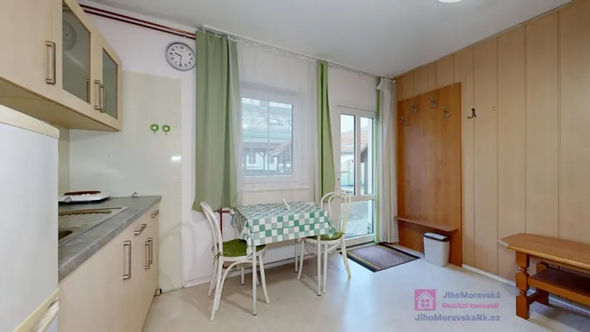 Prodej ubytování, Břeclav - Poštorná, Julia Fučíka, 275 m2