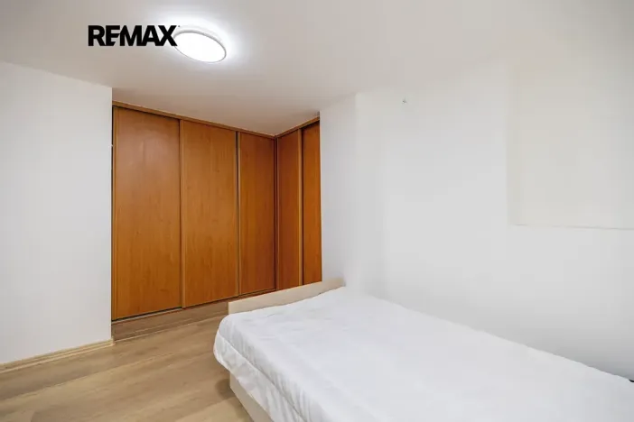 Pronájem bytu 4+kk, Praha - Modřany, Plovdivská, 82 m2