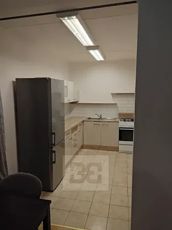 Prodej bytu 2+kk, Praha - Petrovice, Rezlerova, 49 m2