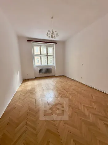 Pronájem bytu 3+1, Praha - Holešovice, U smaltovny, 104 m2