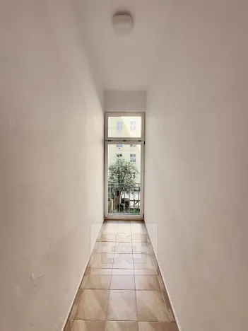 Pronájem bytu 3+1, Praha - Holešovice, U smaltovny, 104 m2