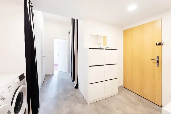 Prodej bytu 3+kk, Praha - Vysočany, Spojovací, 69 m2