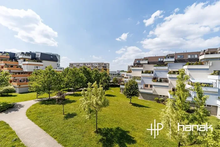 Pronájem bytu 1+kk, Olomouc, Okružní, 32 m2
