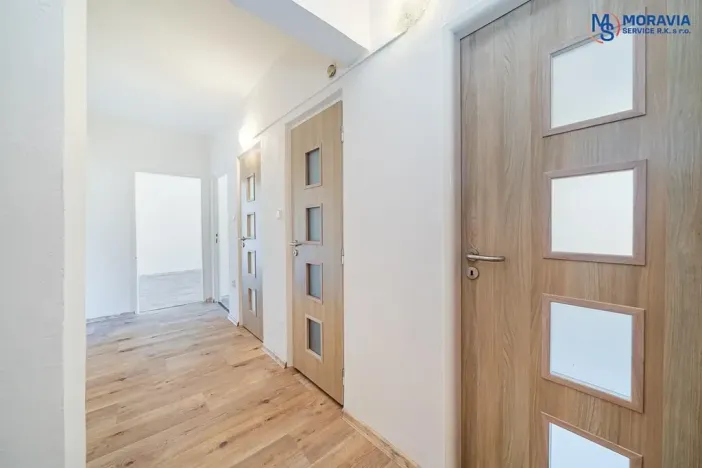 Prodej bytu 2+1, Bruntál, Jesenická, 53 m2