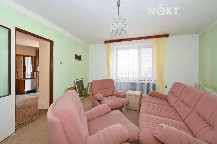 Prodej pozemku pro bydlení, Drnholec, nám. Svobody, 2111 m2