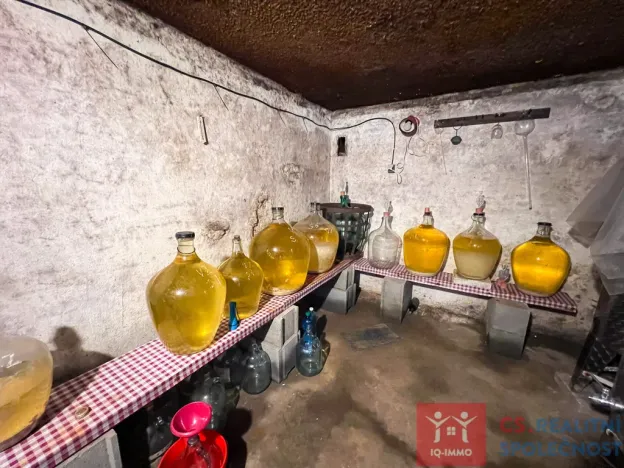 Prodej zahrady, Znojmo - Oblekovice, 615 m2