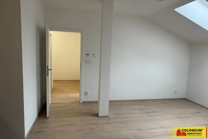 Pronájem bytu 2+kk, Újezd u Brna, 49 m2
