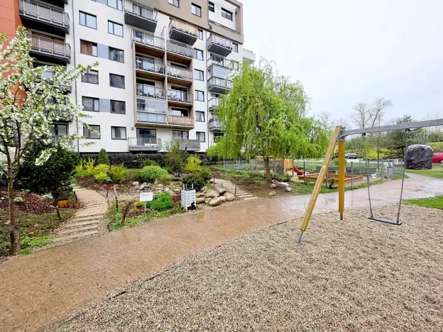 Pronájem bytu 2+kk, Praha - Vysočany, Pod Harfou, 50 m2